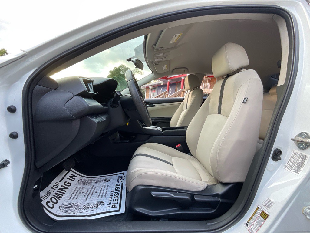 2018 Honda Civic Image 13