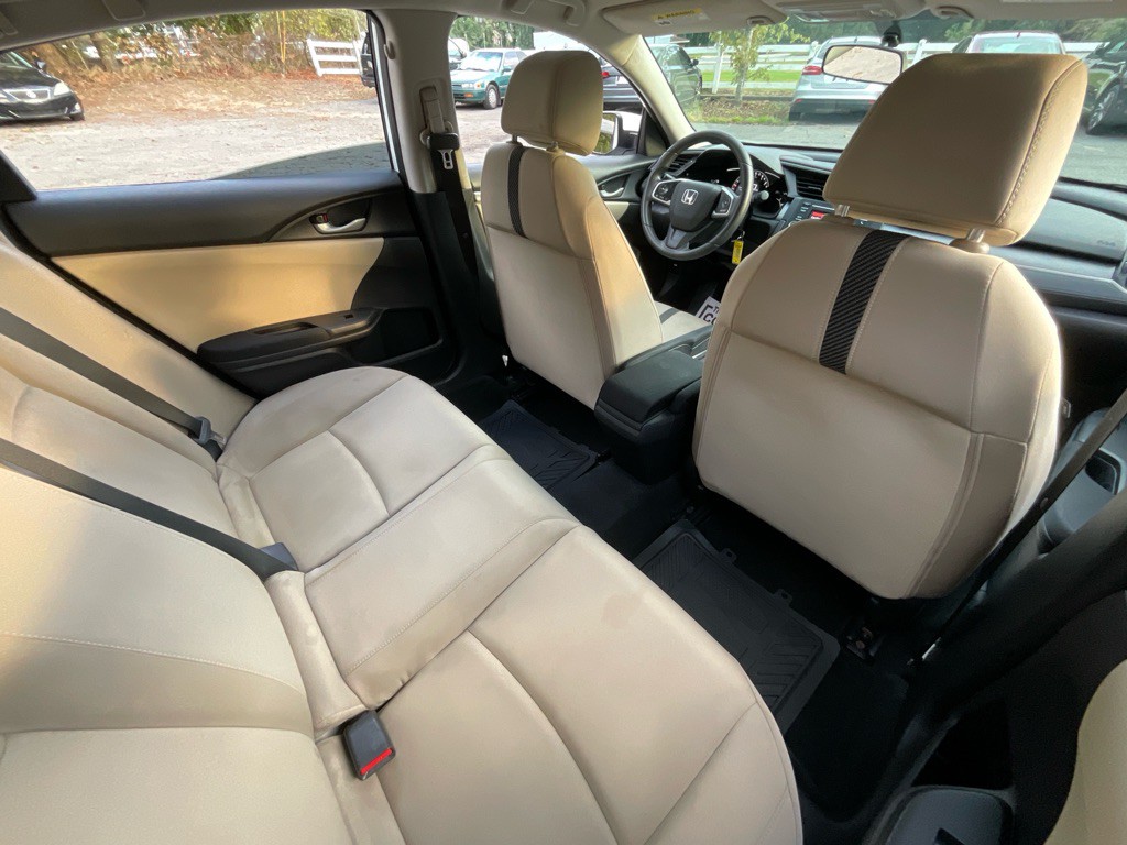 2018 Honda Civic Image 29