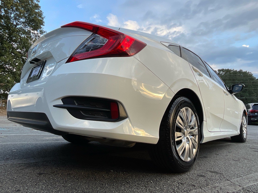 2018 Honda Civic Image 42