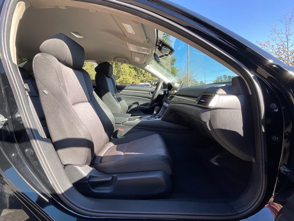 2020 Honda Accord Image 16