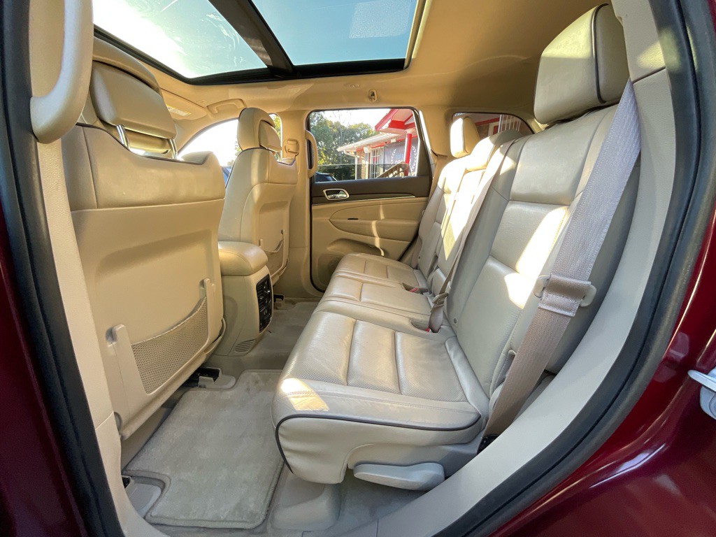 2017 Jeep Grand Cherokee Image 29