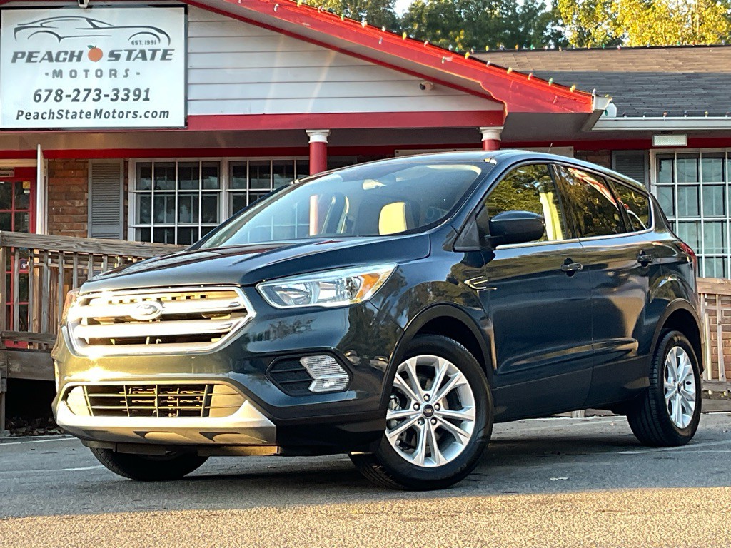 2019 Ford Escape Image 1