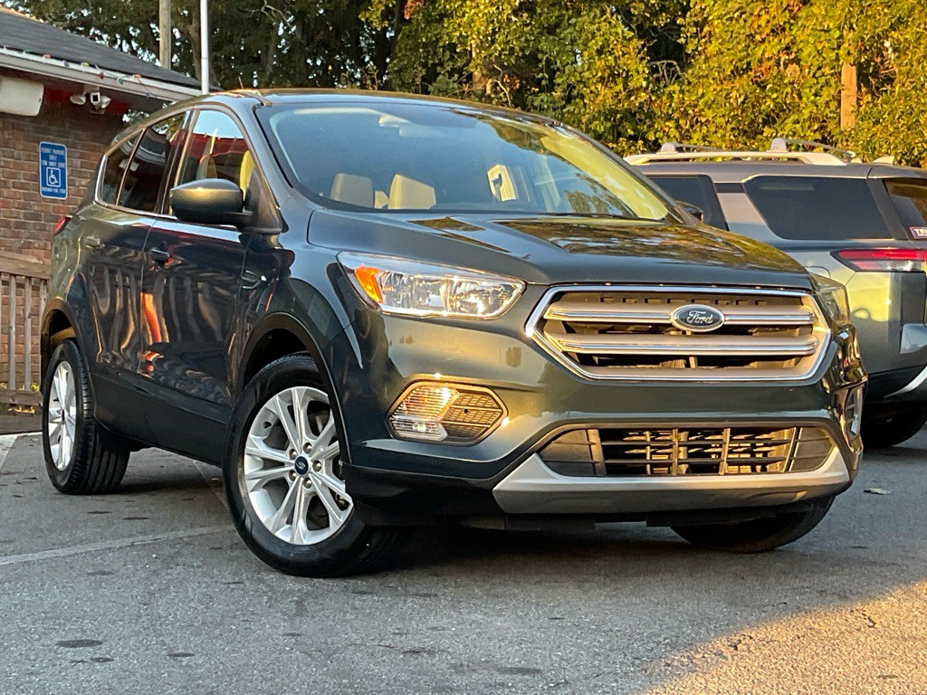 2019 Ford Escape Image 3
