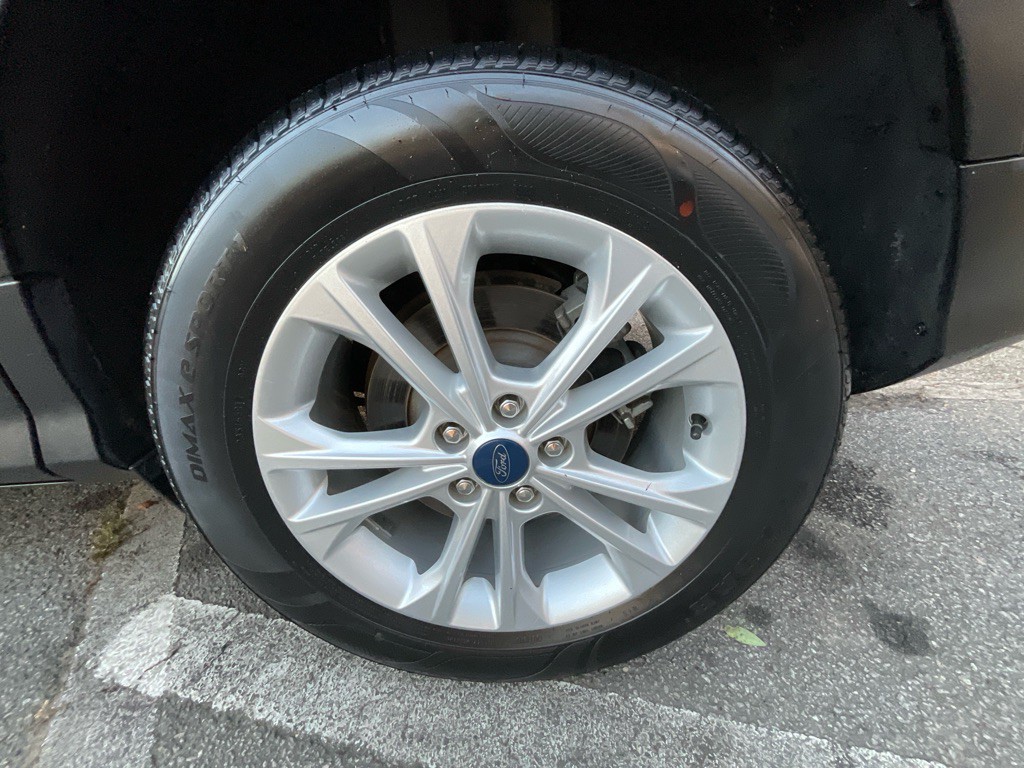 2019 Ford Escape Image 12