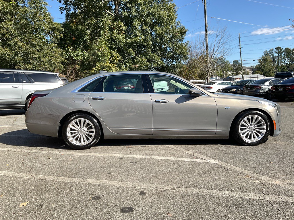 2018 Cadillac CT6 Image 4