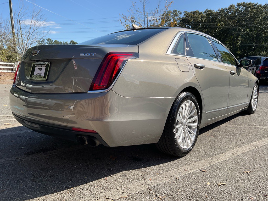 2018 Cadillac CT6 Image 5