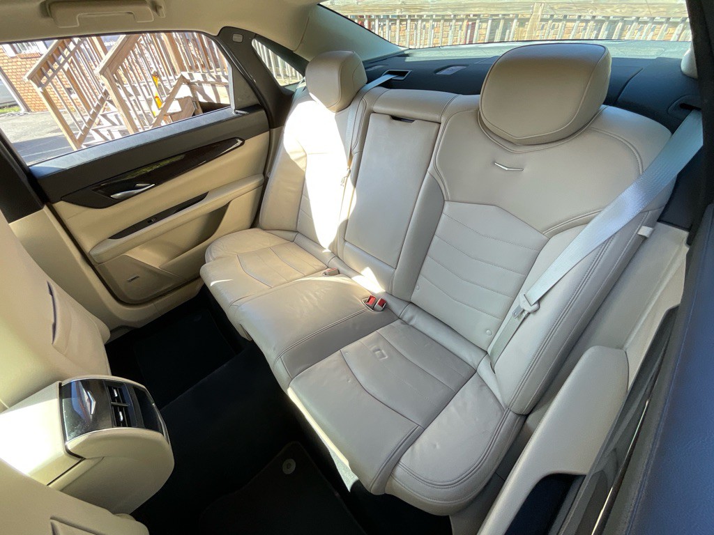 2018 Cadillac CT6 Image 29