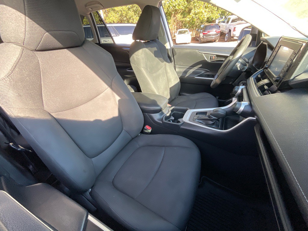 2020 Toyota Rav4 Image 19