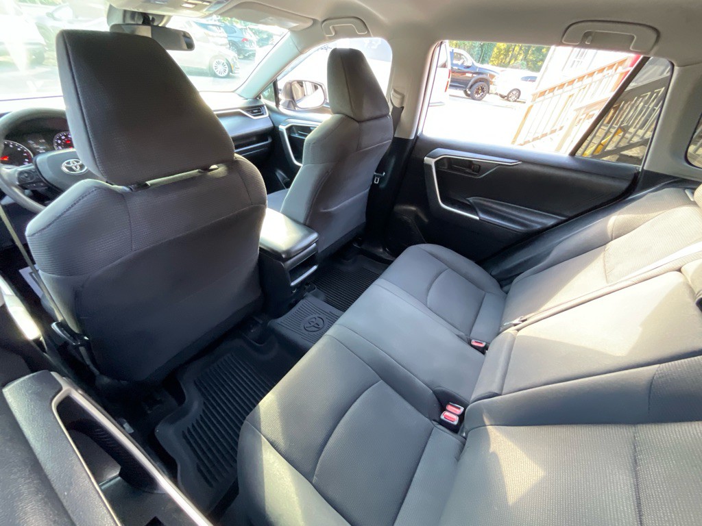 2020 Toyota Rav4 Image 28