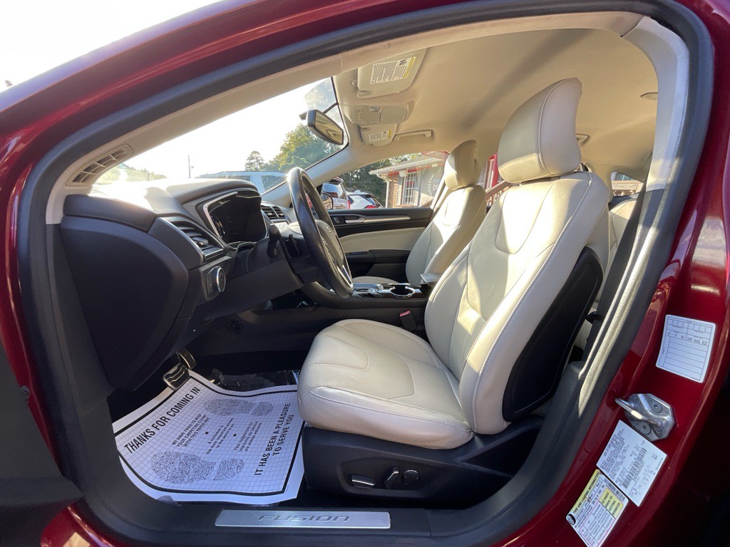 2016 Ford Fusion Image 14