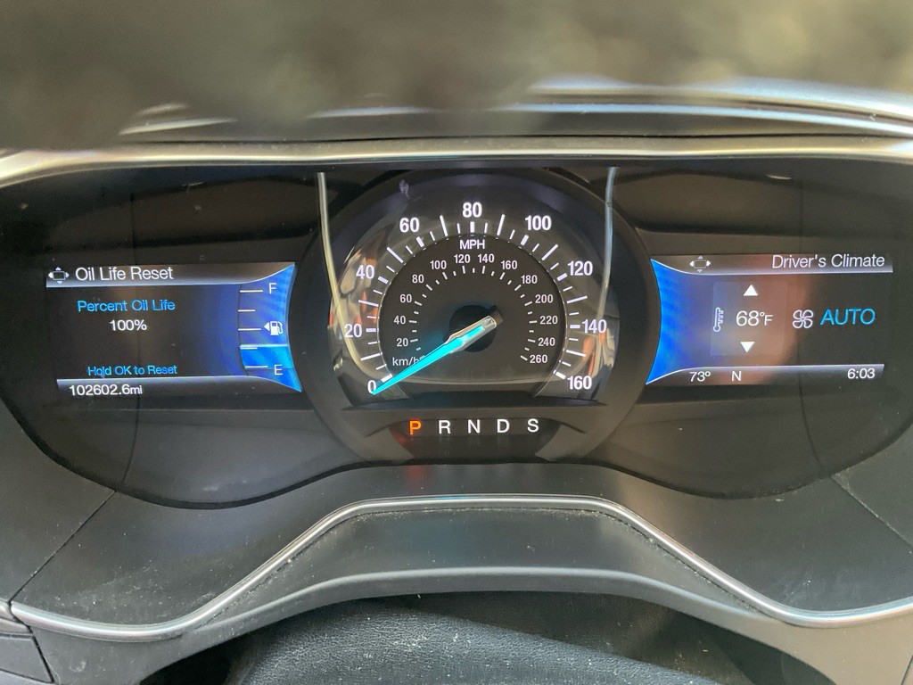 2016 Ford Fusion Image 25