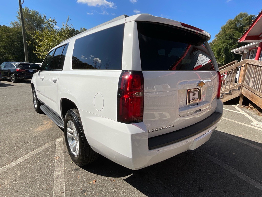 2018 Chevrolet Suburban Image 7