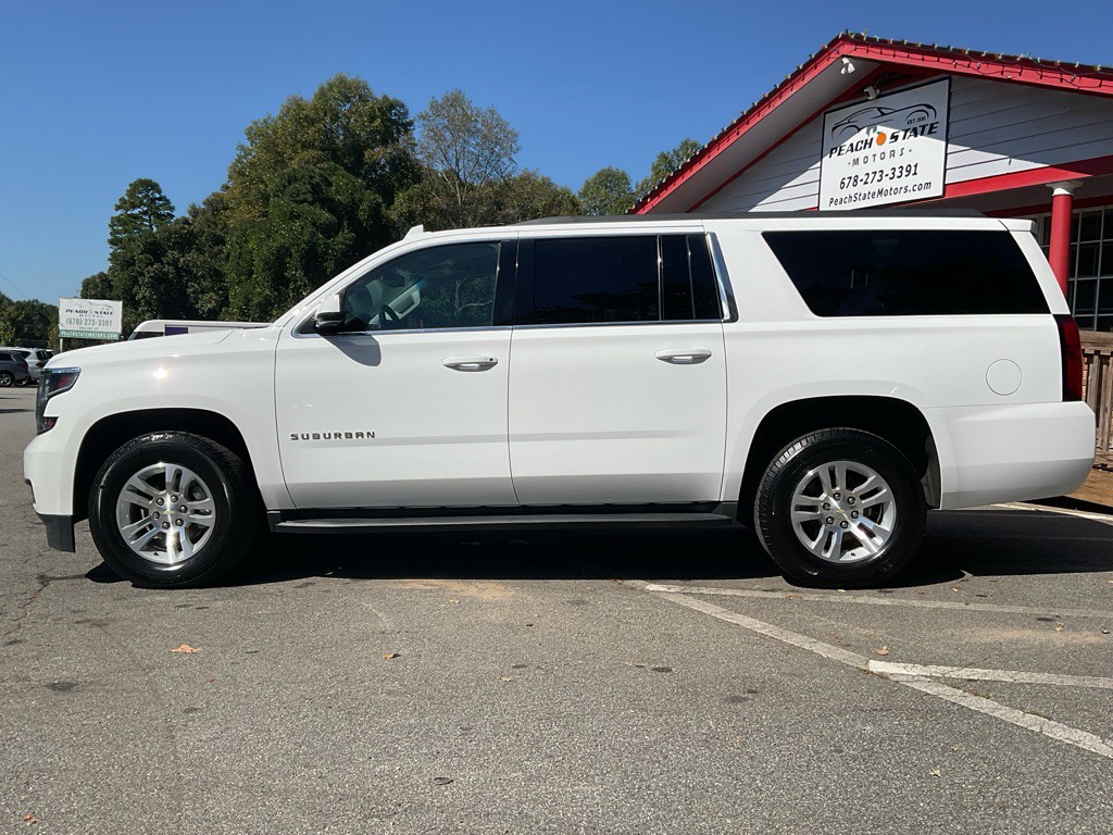 2018 Chevrolet Suburban Image 8