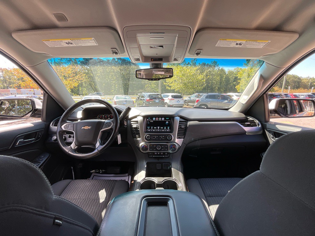 2018 Chevrolet Suburban Image 20