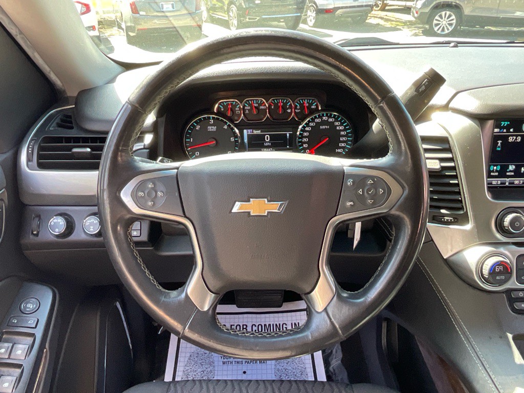 2018 Chevrolet Suburban Image 23