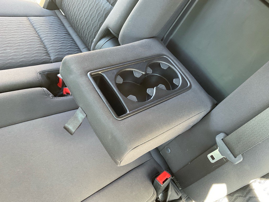 2018 Chevrolet Suburban Image 33