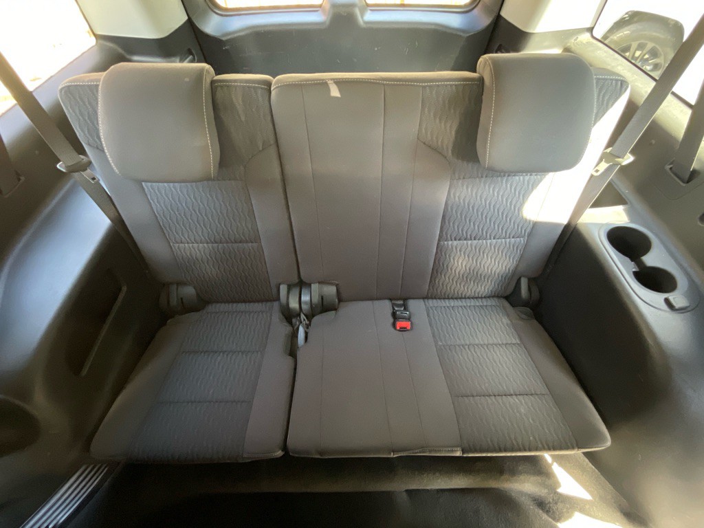 2018 Chevrolet Suburban Image 35