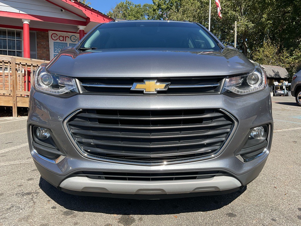2020 Chevrolet Trax Image 2