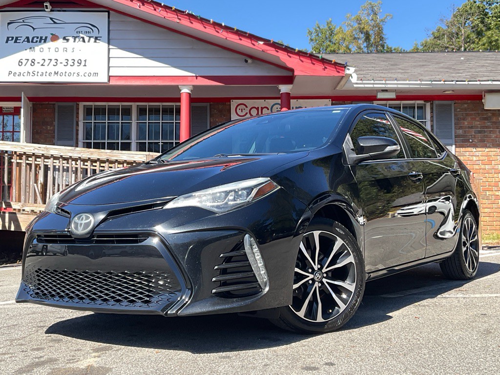 2018 Toyota Corolla Image 1