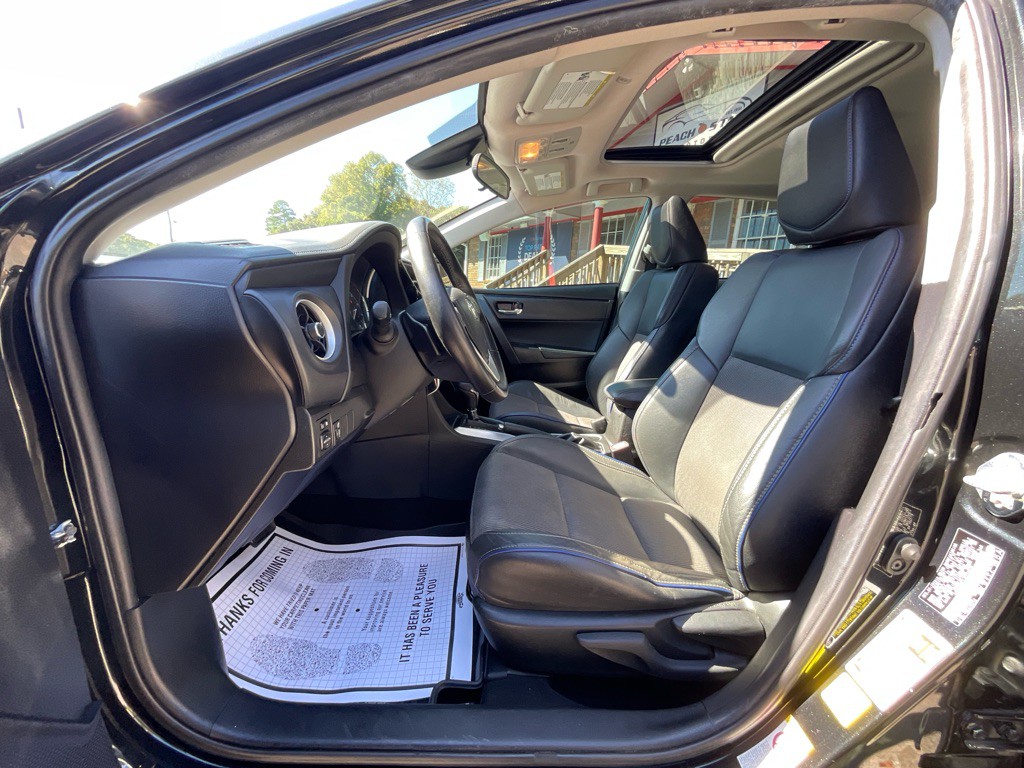 2018 Toyota Corolla Image 13