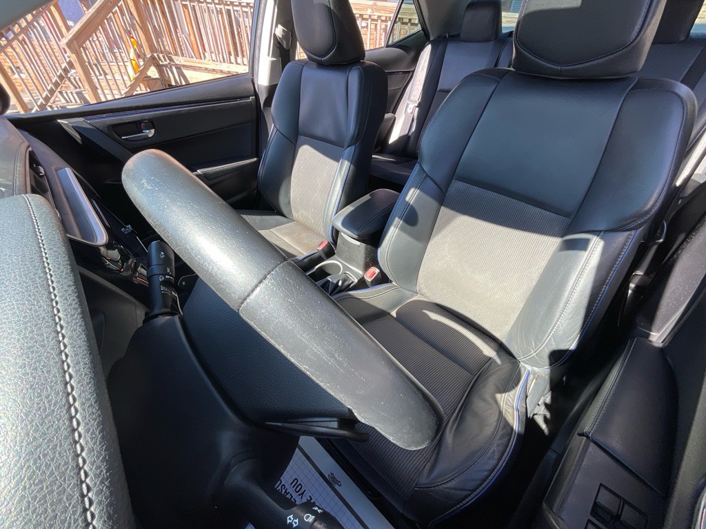 2018 Toyota Corolla Image 15