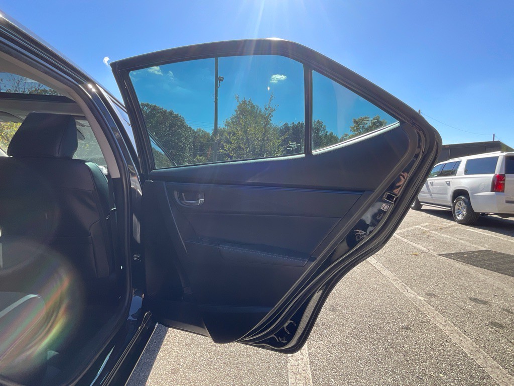 2018 Toyota Corolla Image 40