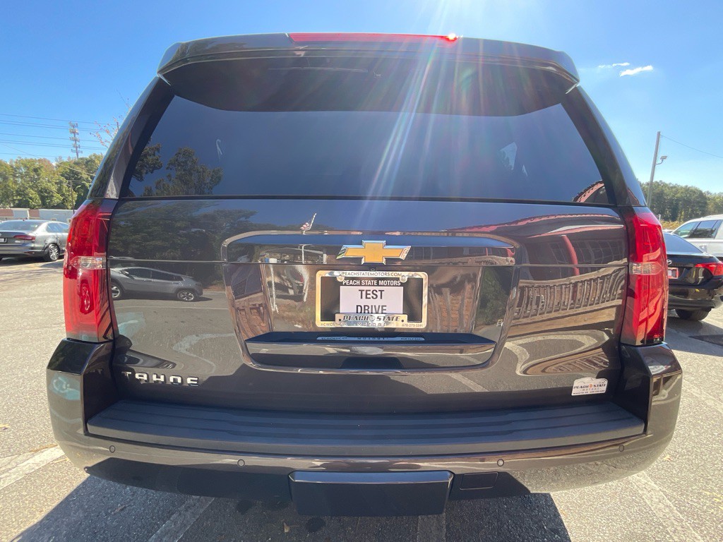 2017 Chevrolet Tahoe Image 6