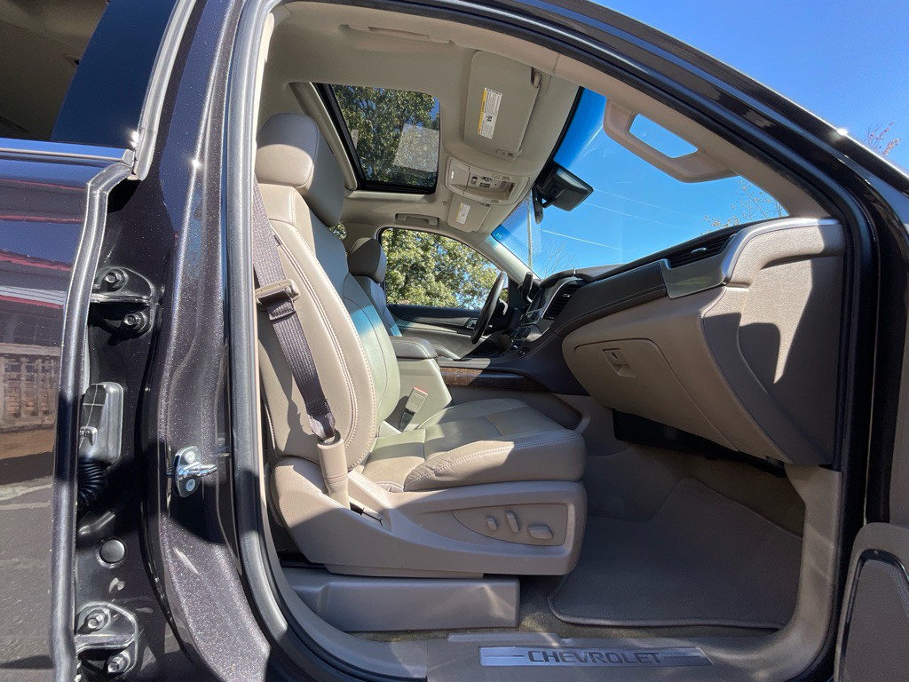 2017 Chevrolet Tahoe Image 17