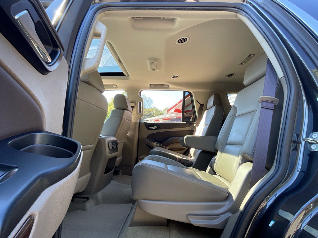 2017 Chevrolet Tahoe Image 29