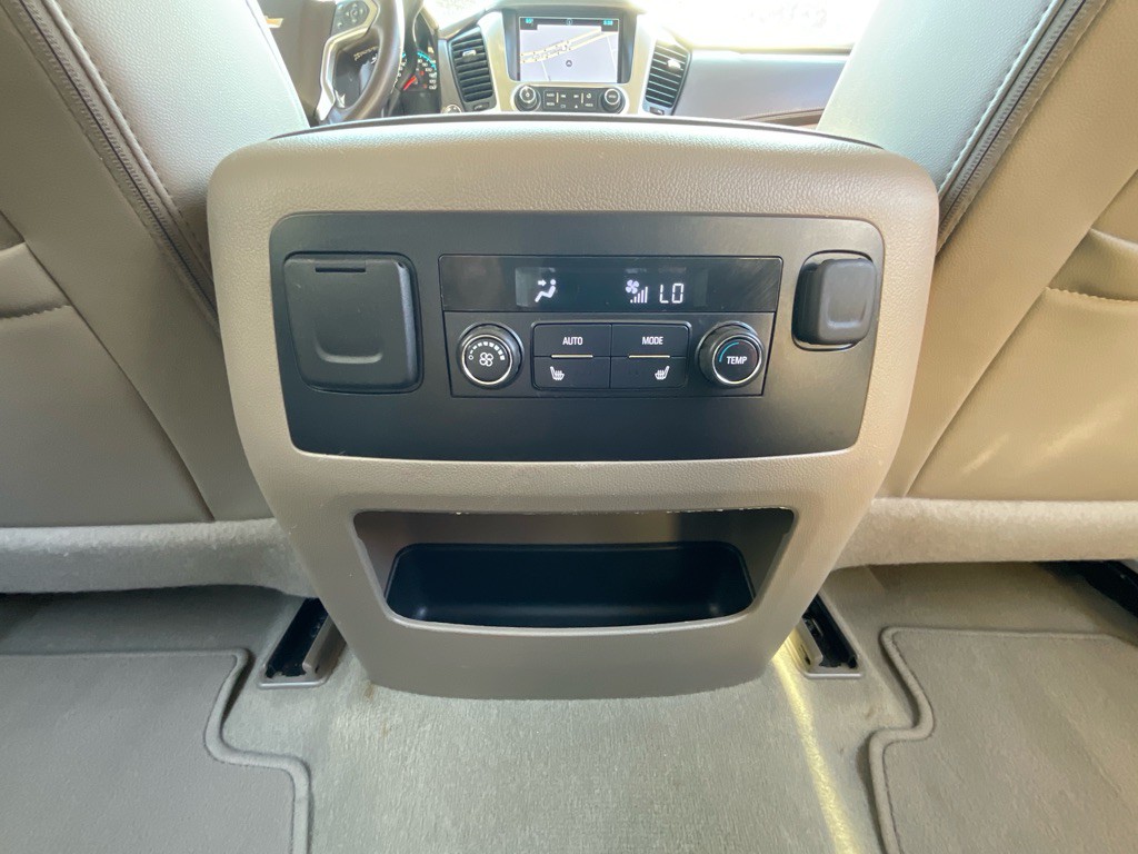 2017 Chevrolet Tahoe Image 35