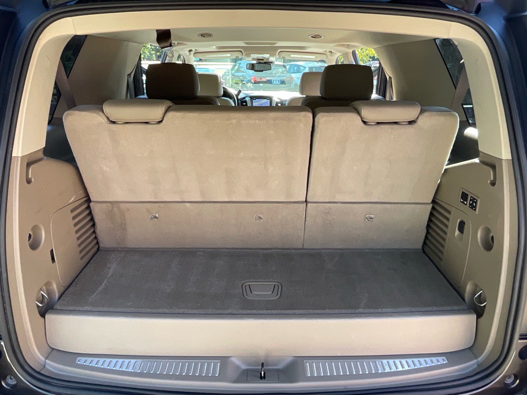 2017 Chevrolet Tahoe Image 38