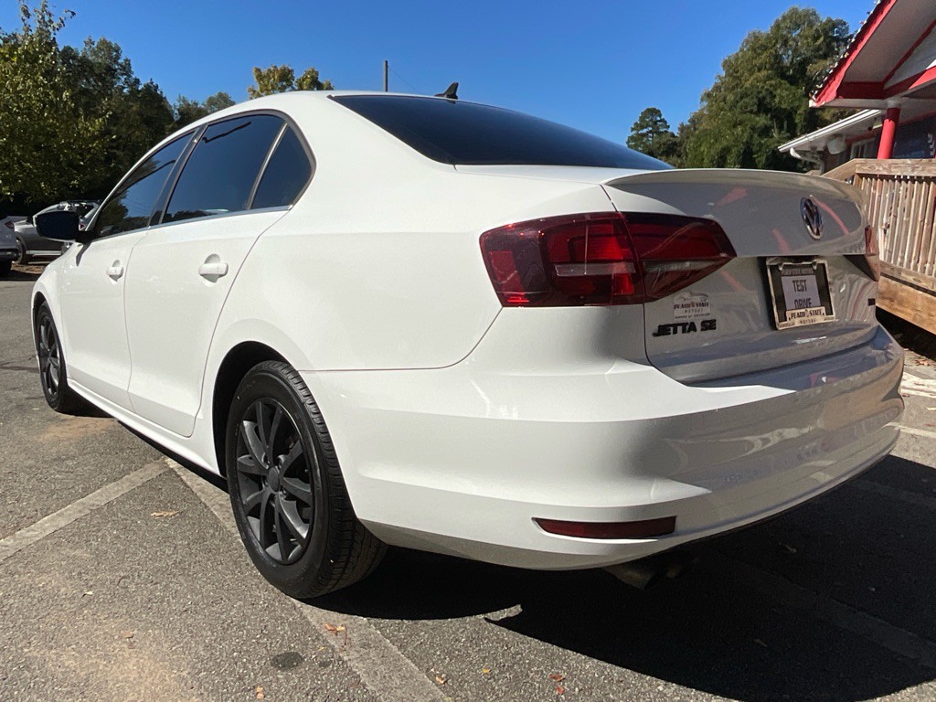 2017 Volkswagen Jetta Image 7