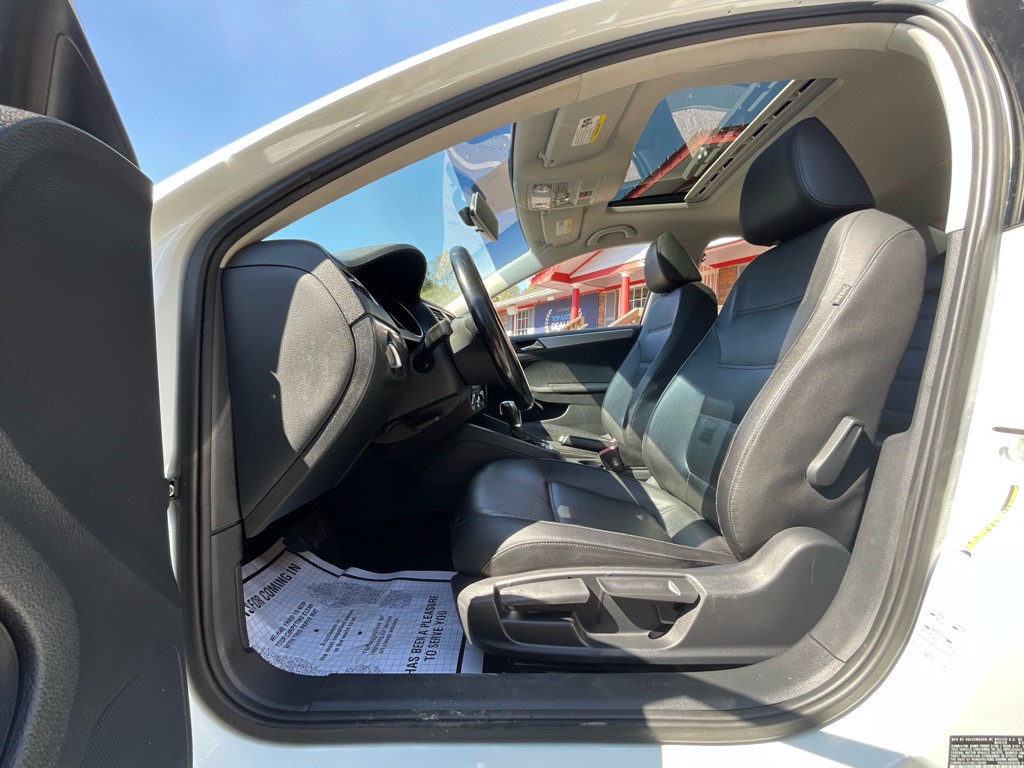 2017 Volkswagen Jetta Image 13
