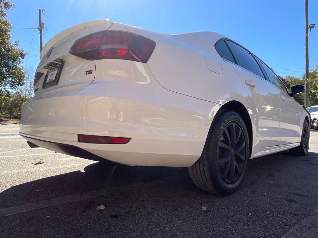 2017 Volkswagen Jetta Image 42