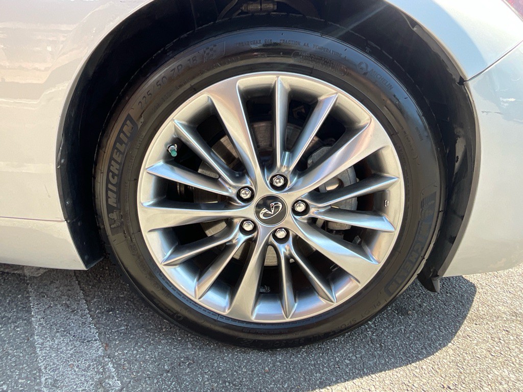 2018 INFINITI Q50 Image 11
