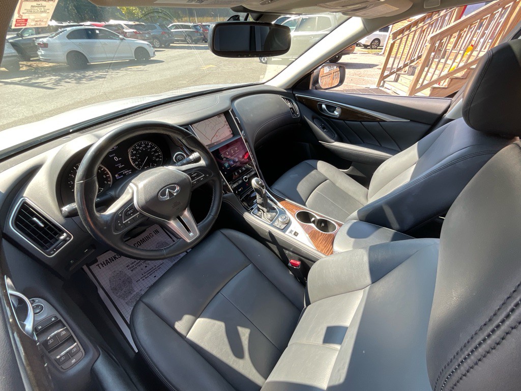 2018 INFINITI Q50 Image 14
