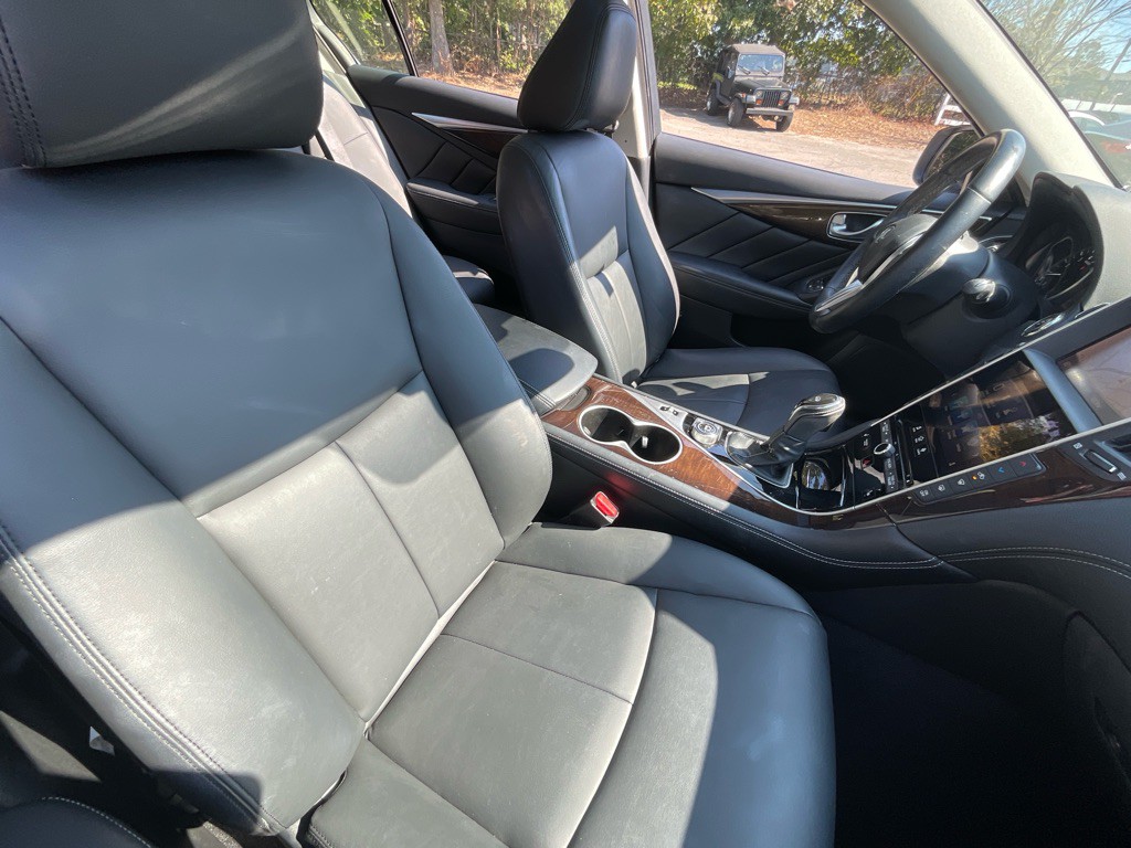 2018 INFINITI Q50 Image 18