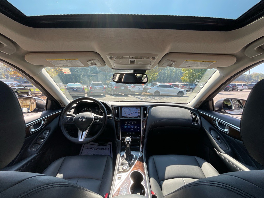 2018 INFINITI Q50 Image 19