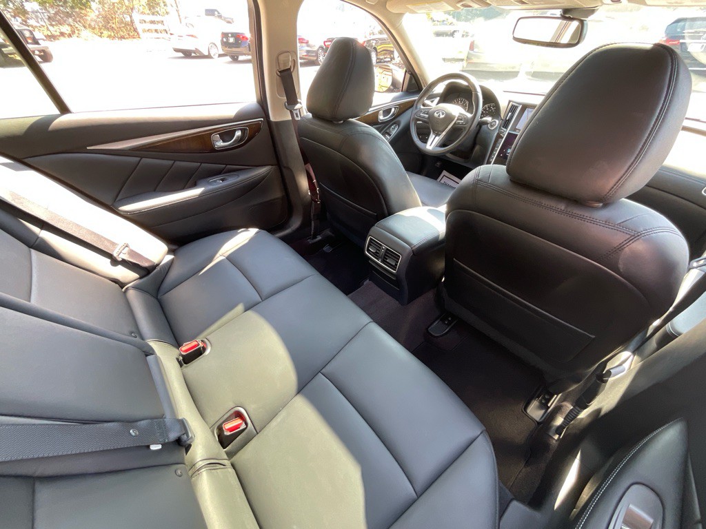 2018 INFINITI Q50 Image 31
