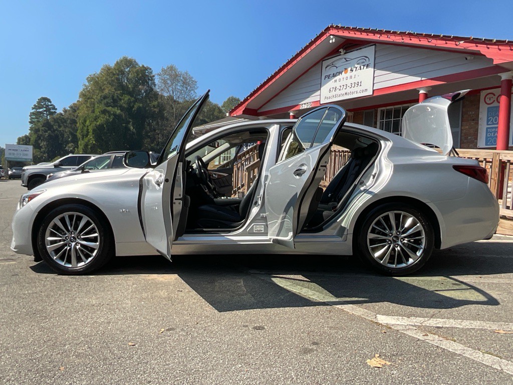 2018 INFINITI Q50 Image 35