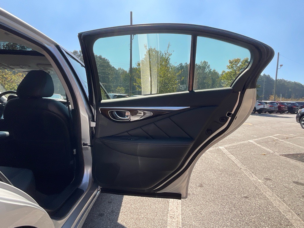 2018 INFINITI Q50 Image 42