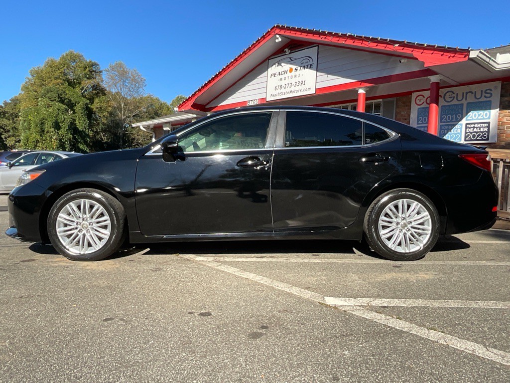 2014 Lexus ES Image 8