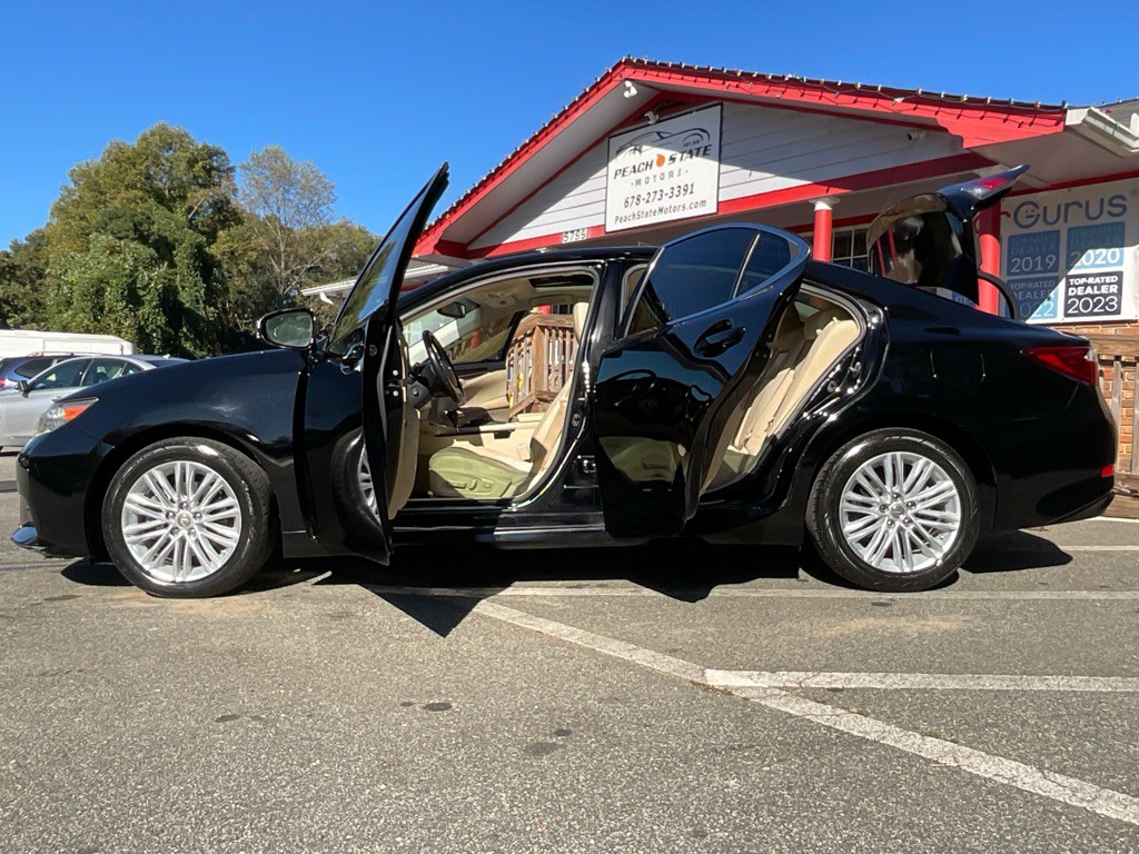 2014 Lexus ES Image 36