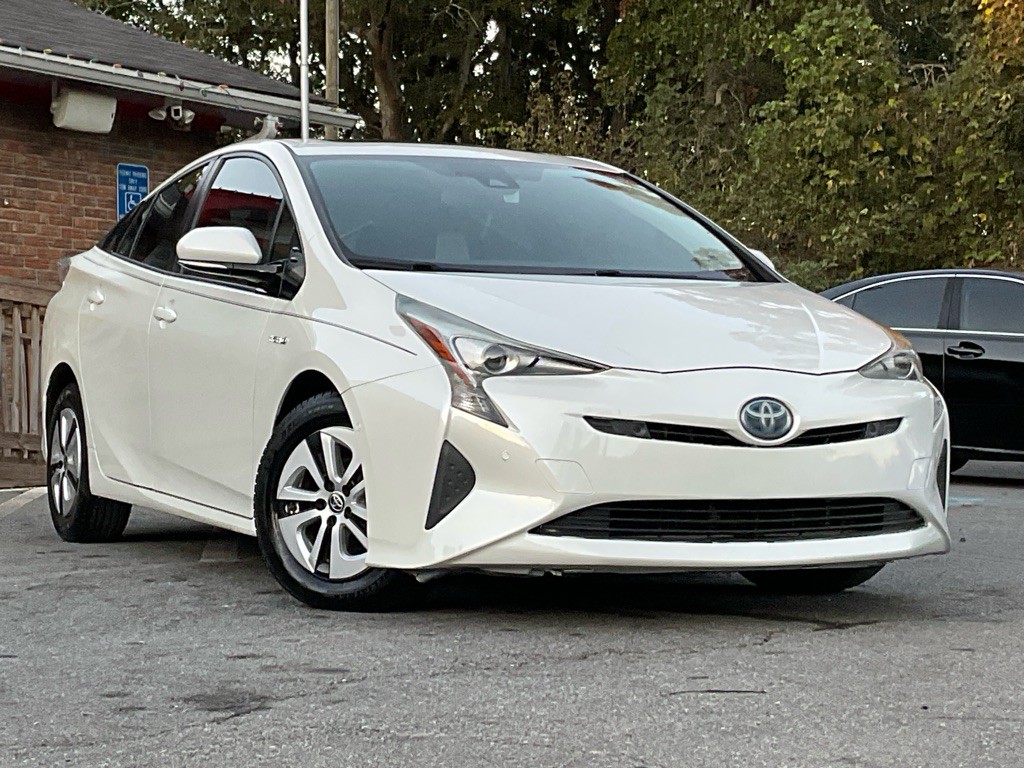 2017 Toyota Prius Image 3