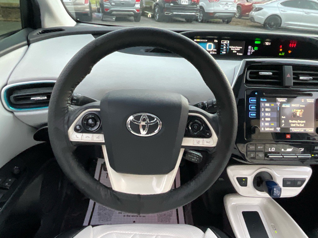 2017 Toyota Prius Image 23