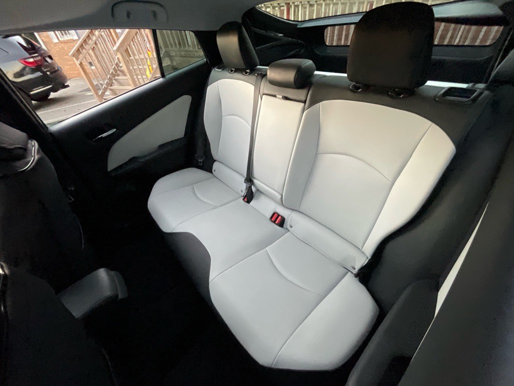 2017 Toyota Prius Image 31