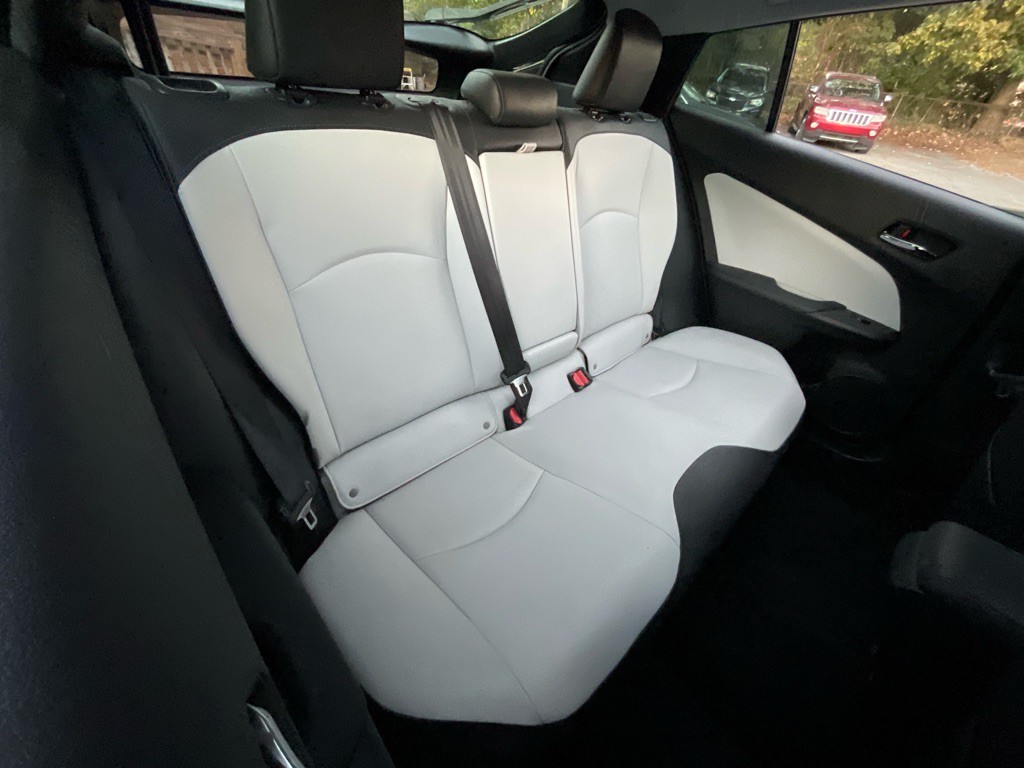 2017 Toyota Prius Image 34