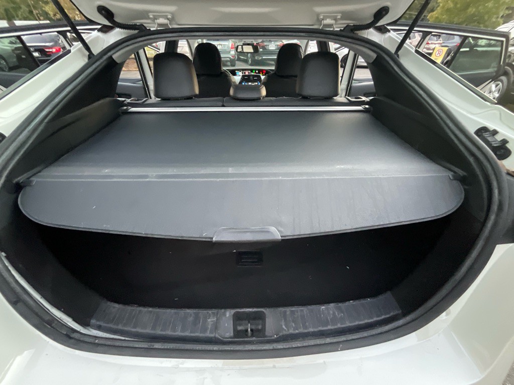 2017 Toyota Prius Image 38
