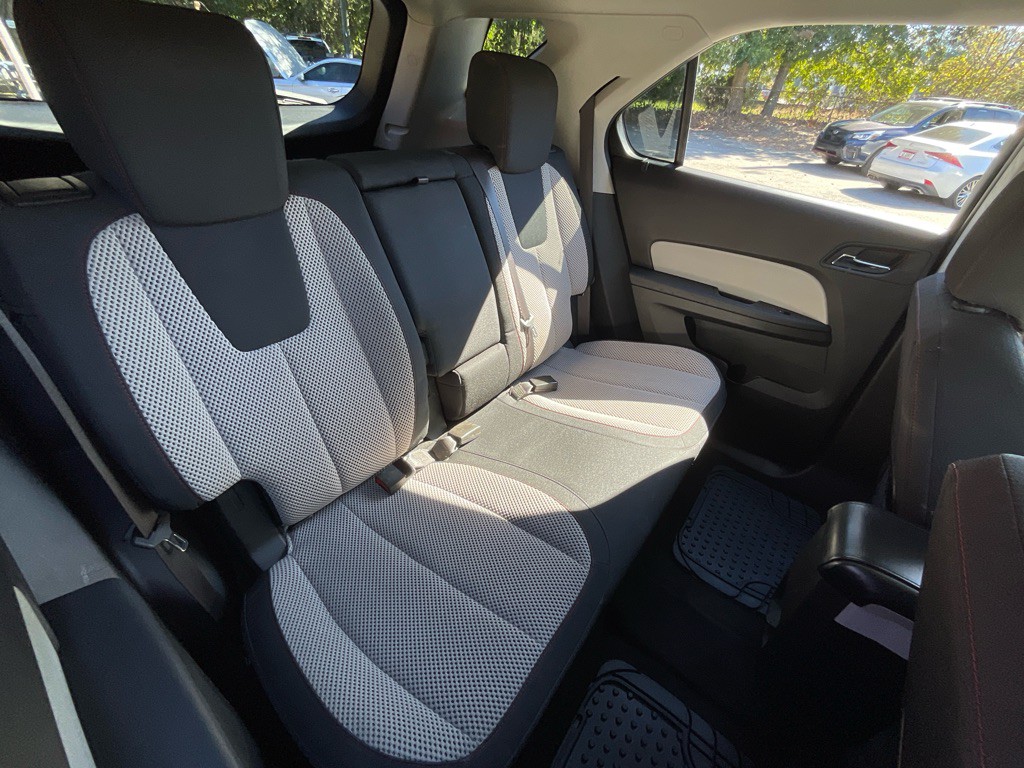 2011 Chevrolet Equinox Image 28