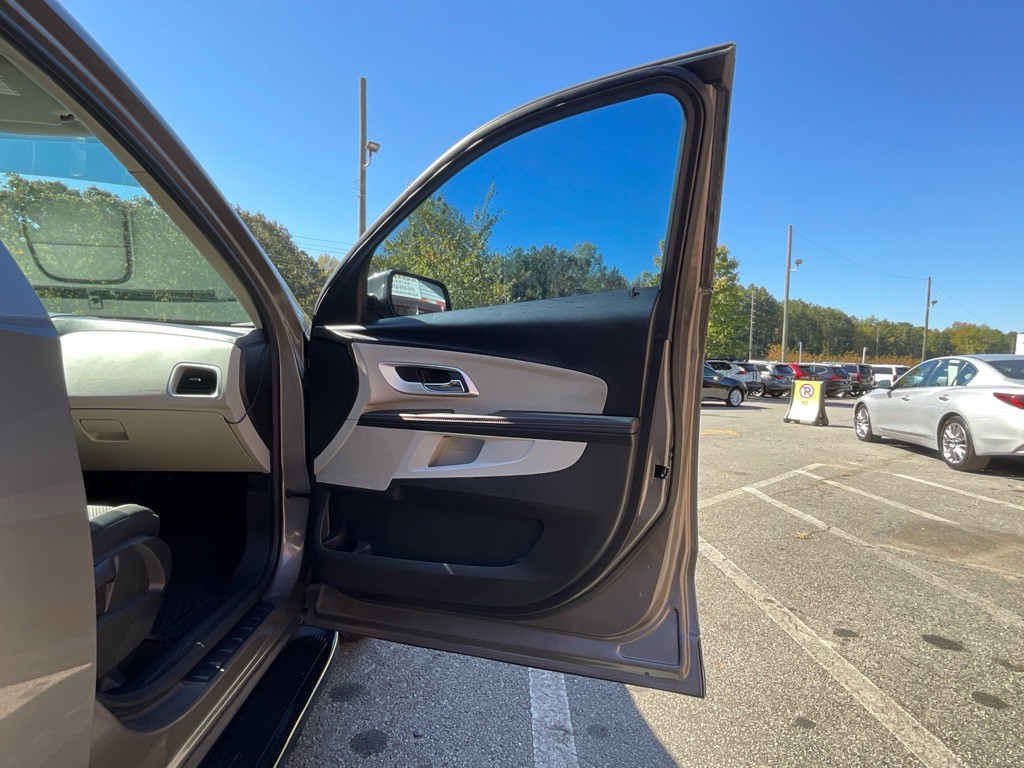 2011 Chevrolet Equinox Image 37